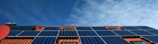 В Токио приняли решение обязать крупных застройщиков устанавливать солнечные батареи на новые дома